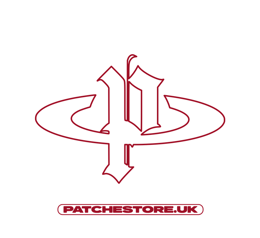 patches logo sweater.